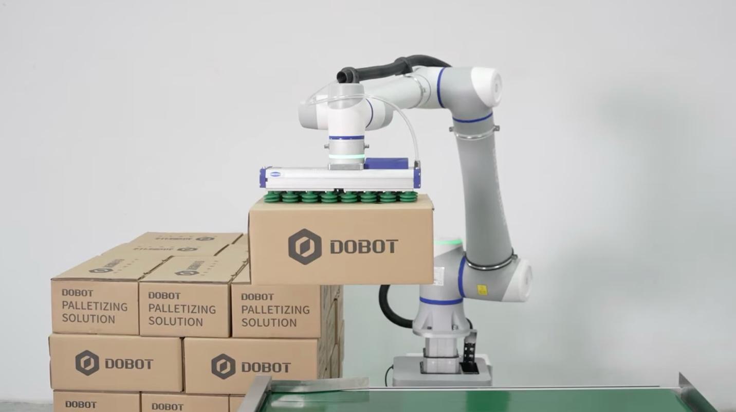 ロボットパレタイザー vs. 従来方式：あなたの現場に最適なのはどっち？